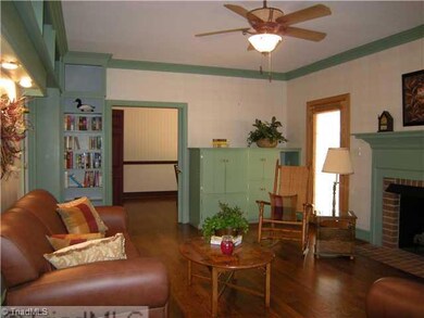 Den/Family/Great Room.