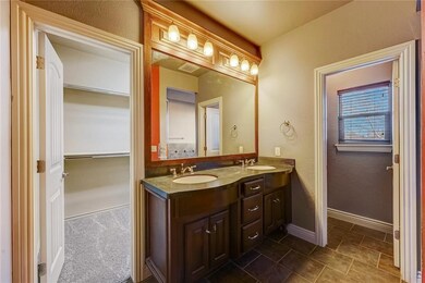 817 NW 194th Terrace, Edmond, OK 73012 - photo 4