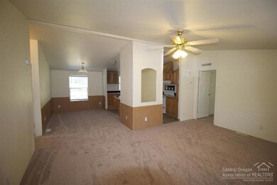 unlisted-address, Bend, OR 97707 - photo 2