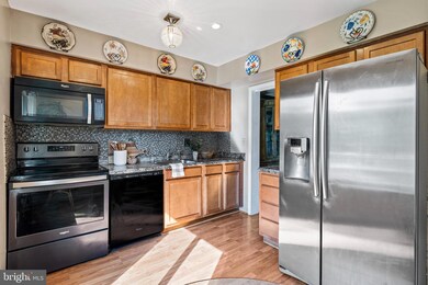 5 Bernadotte Ct, Parkville, MD 21234 - photo 2