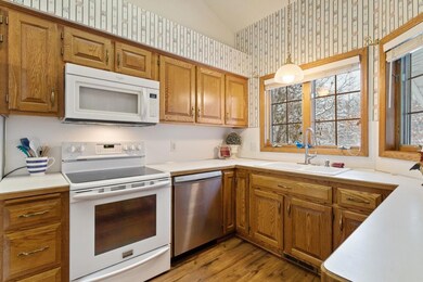 9569 Juniper St NW, Coon Rapids, MN 55433 - photo 2