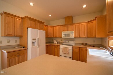 704 Stoner Loop, Lakeside, MT 59922 - photo 7