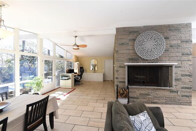 121 Crestview Rd, Manchester, NH 03104 - photo 4