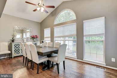 42087 Cherish Ct, Aldie, VA 20105 - photo 7