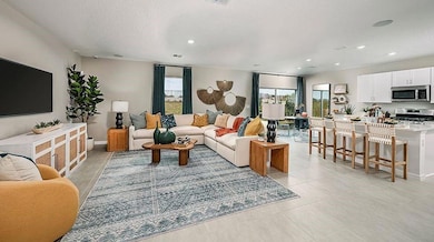 720 Hazelwood Ct, Haines City, FL 33844 - photo 7