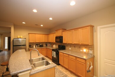 25042 Catalan Cliff, San Antonio, TX 78261 - photo 7