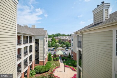 Quaker Hill Community unit 406, Alexandria, VA 22314 - photo 4