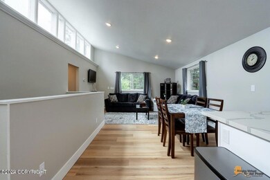 3107 Willow St unit 1, Anchorage, AK 99517 - photo 4