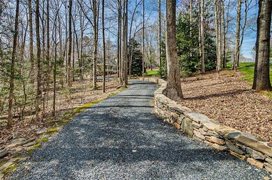 2813 Shaw St, Asheboro, NC 27205 - photo 3