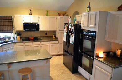 Longmore kitchen 3