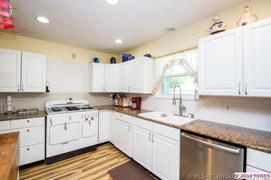Updated backsplash!