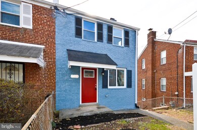 731 Hilltop Terrace SE, Washington, DC 20019 - photo 2