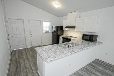 4952 Desire Dr, New Orleans, LA 70126 - photo 7