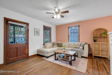 1139 Wycoff Ave, Jacksonville, FL 32205 - photo 7