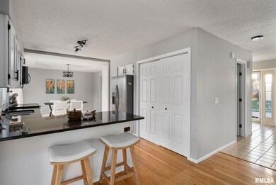 4311 Regency Place, Davenport, IA 52806 - photo 5