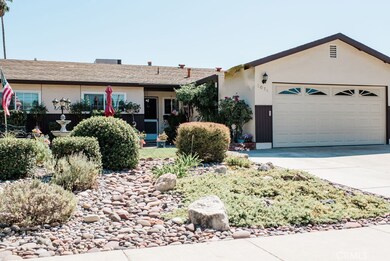 1074 Dorothy Ct, Paso Robles, CA 93446 - photo 2