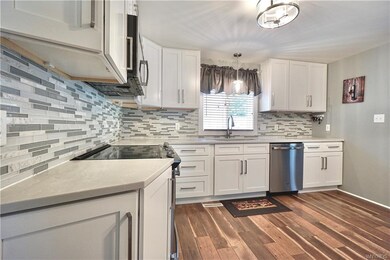 1405 Weaver Pkwy, North Tonawanda, NY 14120 - photo 3