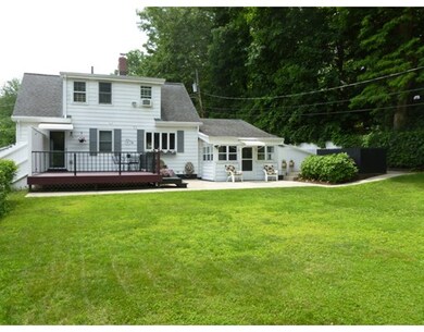 3 Blaine Ave, Holyoke, MA 01040 - photo 3