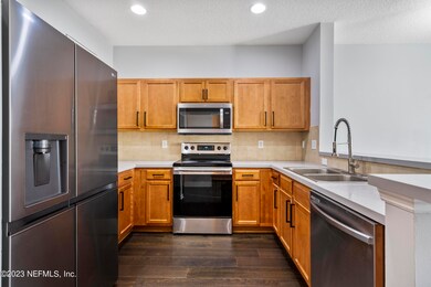 2324 Sunset Bluff Dr, Jacksonville, FL 32216 - photo 5