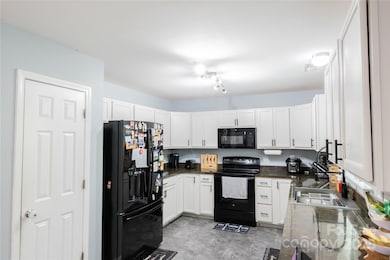 1518 Glenbar Ct, Clover, SC 29710 - photo 5