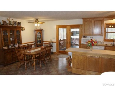 7400 Richmond Rd, Amelia Court House, VA 23002 - photo 3