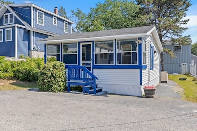 3 Island View Ave front side