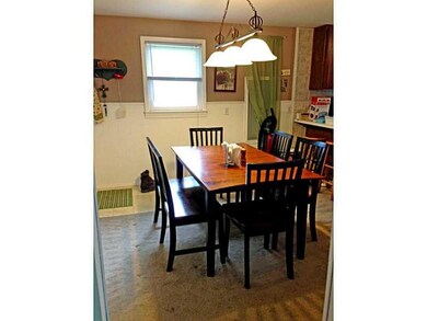 2903 Fairlawn Dr, Columbus, IN 47203 - photo 5