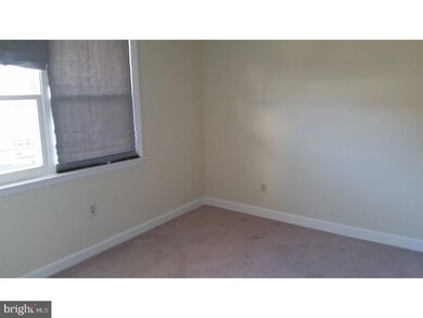 1014 Silver Ct, Hamilton Square, NJ 08690 - photo 4