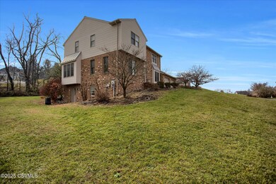 676 Villa Vista Ave, Lewisburg, PA 17837 - photo 4