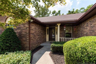 4617 Shadyview Dr, Floyds Knobs, IN 47119 - photo 4