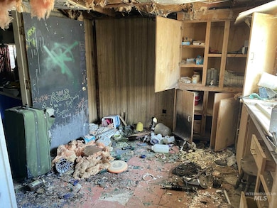 View of miscellaneous room