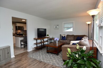 56 126th St, Troy, NY 12182 - photo 7