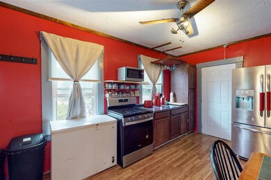 114 W Bow St, Franklin, NH 03235 - photo 6