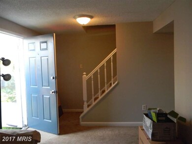 818 Wide Oak Ct, Warrenton, VA 20186 - photo 4