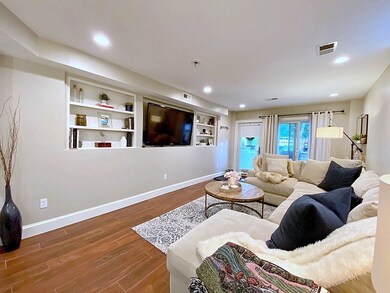 726 E 3rd St unit 1, Boston, MA 02127 - photo 3