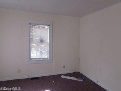 1872 Old Farmer Rd, Asheboro, NC 27205 - photo 2