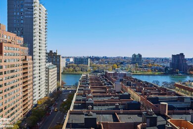 460 E 79th St unit 16A, New York, NY 10075 - photo 4