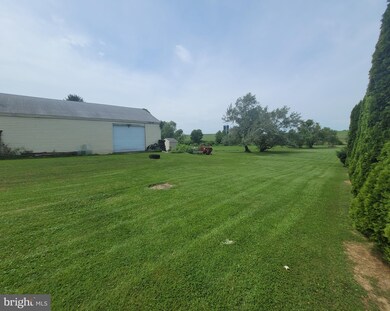 1559 Delta Rd, Felton, PA 17322 - photo 2