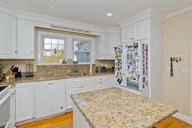 166 Converse St, Longmeadow, MA 01106 - photo 3