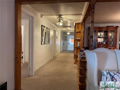 205 Park Dr, Claxton, GA 30417 - photo 4