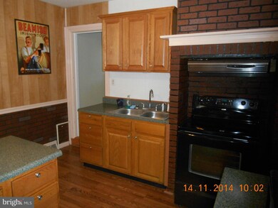 29 E North St, Waynesboro, PA 17268 - photo 2