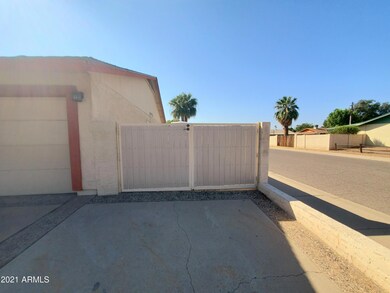 RV GATE