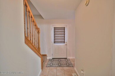 225 Majestic Dr, Saylorsburg, PA 18353 - photo 5