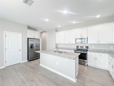 3413 Cup Dr, Lakeland, FL 33803 - photo 5