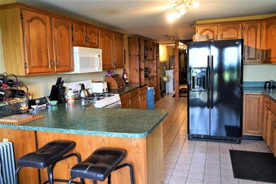 198 Lilac Knoll, Richmond, VT 05477 - photo 2