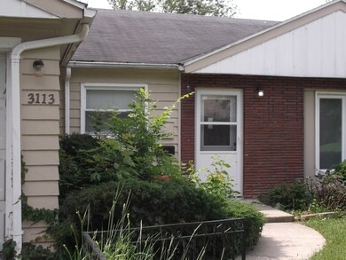 unlisted-address, Hazel Crest, IL 60429 - photo 5