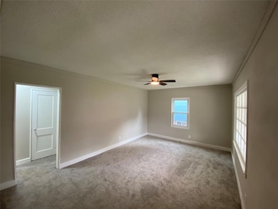 3927 13th St, Des Moines, IA 50313 - photo 6