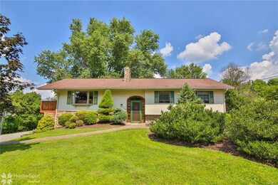 4639 Chestnut Hill Rd, Center Valley, PA 18034 - photo 3