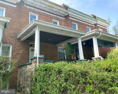304 Marydell Rd, Baltimore, MD 21229 - photo 2