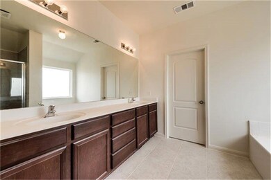 32596 Decker Creek Dr, Pinehurst, TX 77362 - photo 7